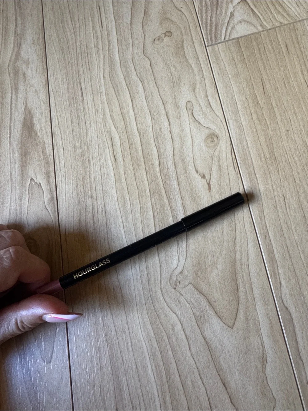 Hourglass Shape and Sculpt Lip Liner – Tease 1.5